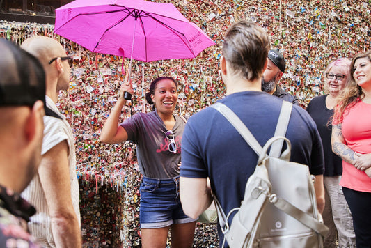 tour guide at gum wall