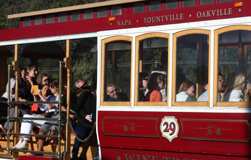 trolley-filled-with-people