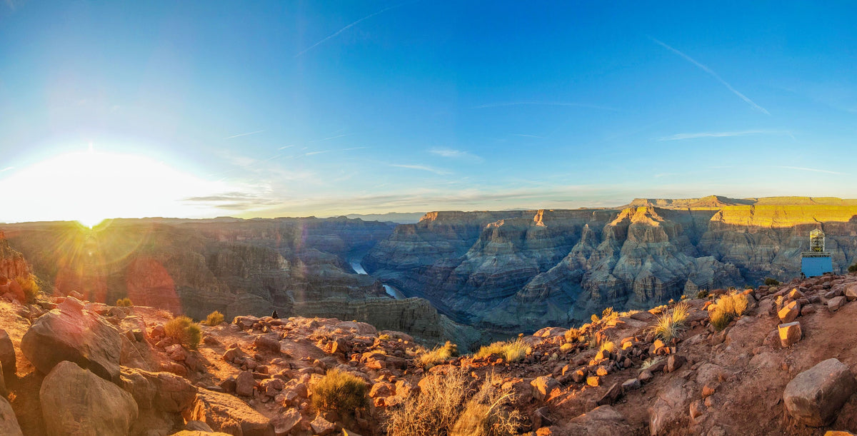 view-at-dawn-over-canyon