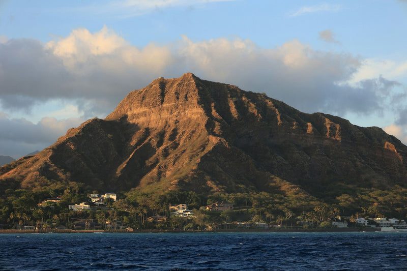 waikiki-sunset-cruise-mountain-jpeg