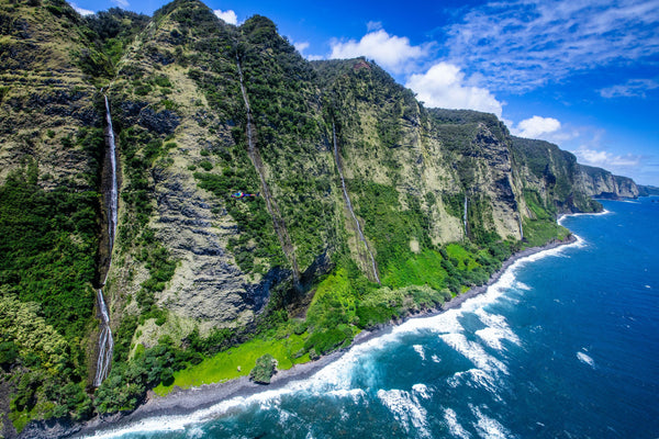 Kohala Coast Volcanoes Waterfalls Helicopter Tour | Kailua Kona