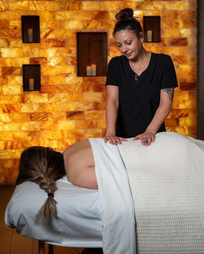 Woman getting massage 023