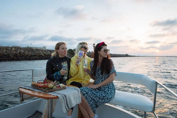 Women cruising