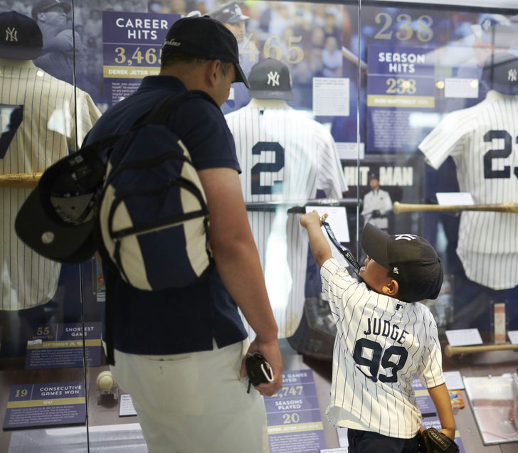 Yankee Stadium Guided Tour in New York City