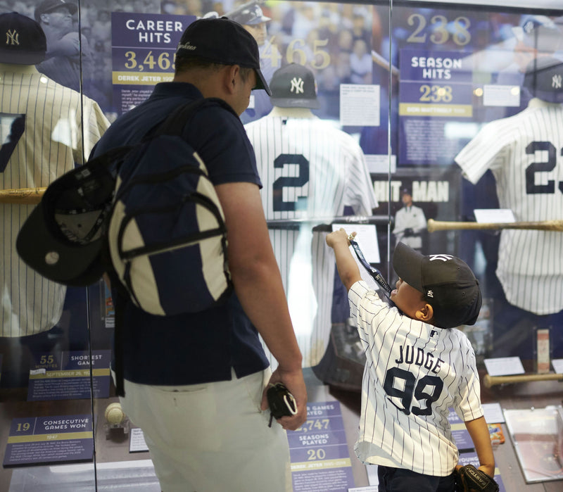 yankee-stadium-tour-bronx-yankees-museum.jpg